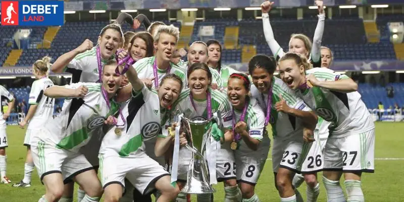 nha-vo-dich-UEFA-Women's-Champions-League